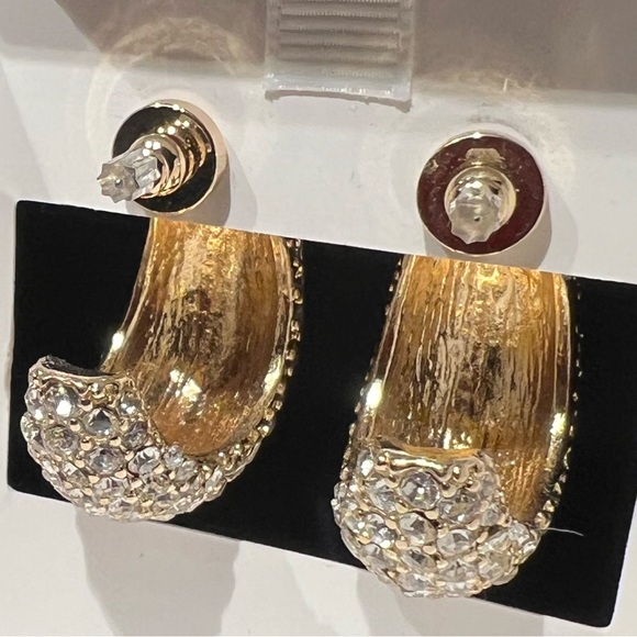 House of Harlow 1960 NWT Half Hoop Gold Tone Sparkling Glass Rhinestone Earrings - Picture 5 of 5